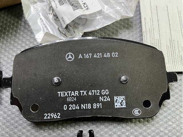 Sapatas do freio dianteiras de disco Mercedes A000420340464 preço, a partir de 84,92 USD