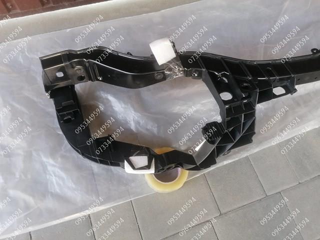 Compre FP2813200 FPS Suporte do radiador montado (painel de montagem de fixação das luzes)