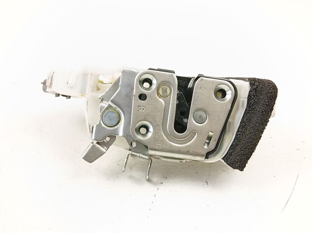 Compre 805006FP0A Nissan/Infiniti Fecho da porta dianteira direita