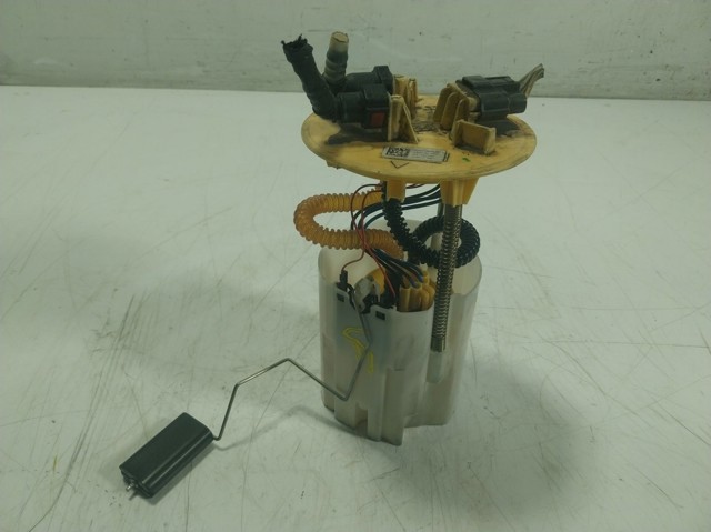 Compre 172021439R Renault (RVI) Módulo de bomba de combustível com sensor do nível de combustível