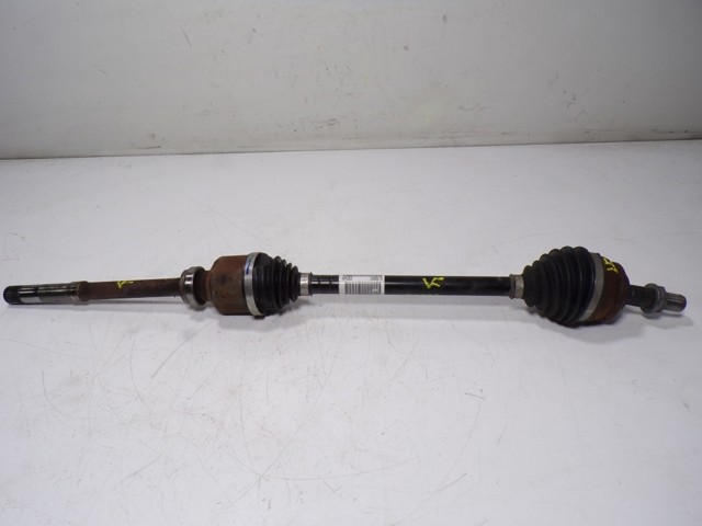 Semieixo (acionador) dianteiro direito 9824359680 Peugeot/Citroen
