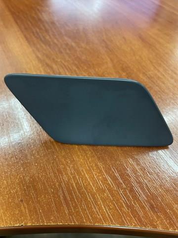 Placa sobreposta do injetor de fluido para lavador da luz dianteira 80A807754GGRU VAG