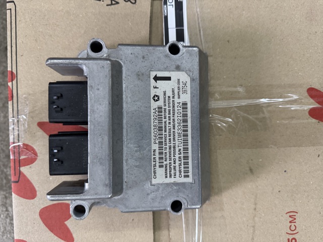 Compre P56038792AA Chrysler 