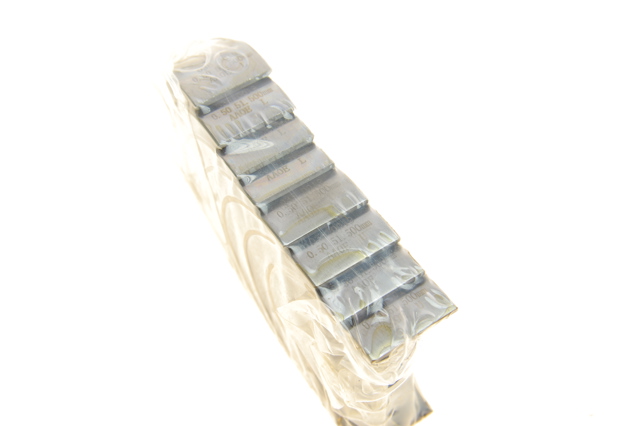 Folhas inseridas de cambota de biela, kit, 2ª reparação ( + 0,50) 181038001921 NE/NPR