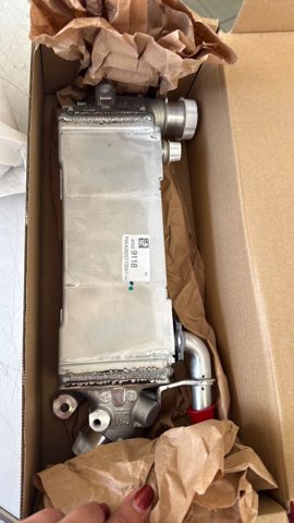 Radiador de intercooler Opel 55512943 preço, a partir de 256,00 USD