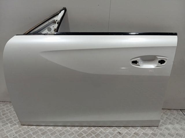 Compre 9822028380 Peugeot/Citroen Porta dianteira esquerda