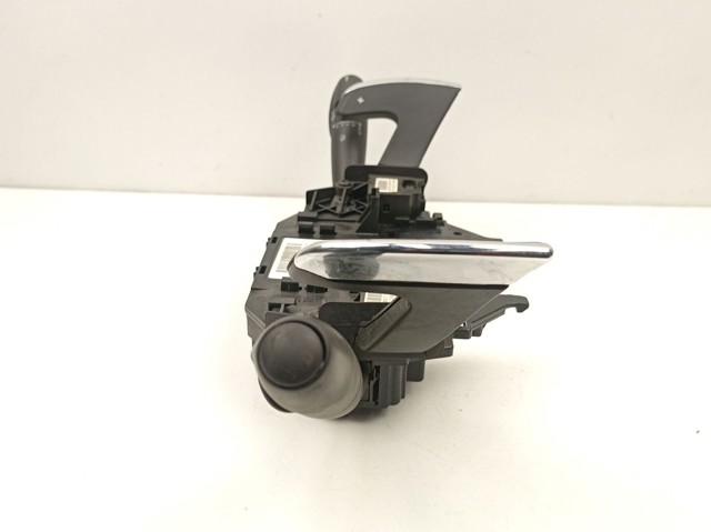 96644965XT Peugeot/Citroen Comutador instalado na coluna da direção, montado