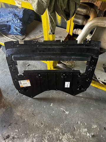 51758060098 BMW 