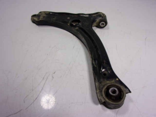 Compre 2549330 Ford Braço oscilante inferior direito de suspensão dianteira