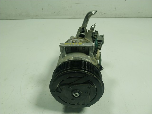 926004423R Renault (RVI) Compressor de aparelho de ar condicionado