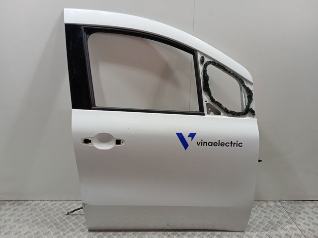 Porta dianteira direita Renault (RVI) 801002191R preço, a partir de 733,91 USD