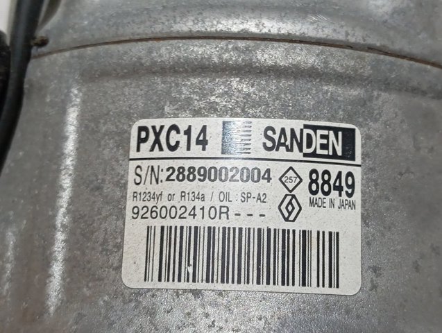 Compre 926002410R Renault (RVI) Compressor de aparelho de ar condicionado