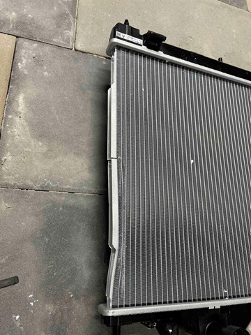 21410W200P Mitsubishi Radiador de esfriamento de motor