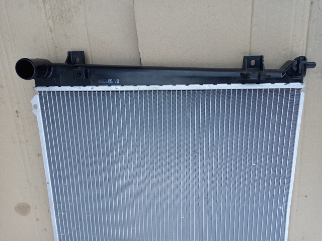 Radiador de esfriamento de motor 253101D210 Doowon