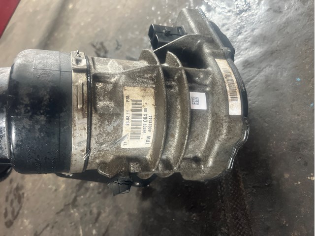 Compre 9670700480 Peugeot/Citroen 