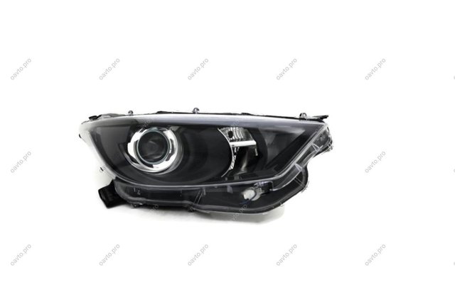 81130K0060 Toyota Luz direita