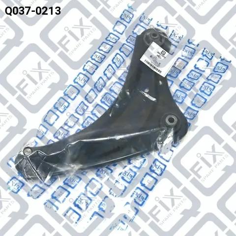 Q0370213 Q-fix Braço oscilante inferior direito de suspensão dianteira