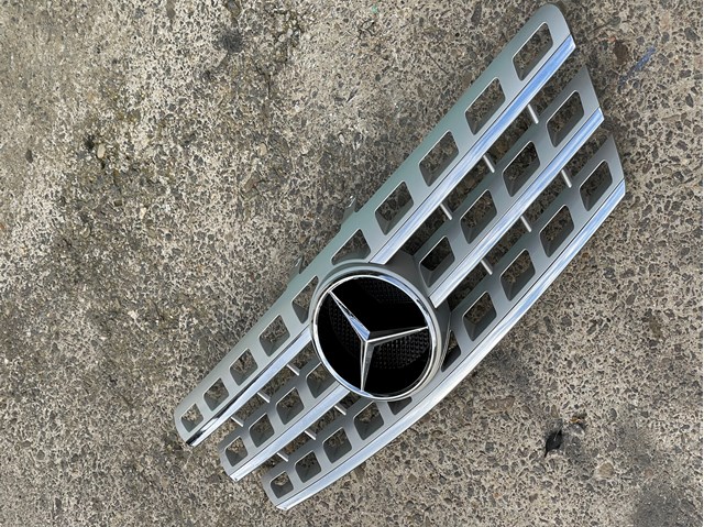 Grelha do radiador Mercedes ML/GLE  W164
