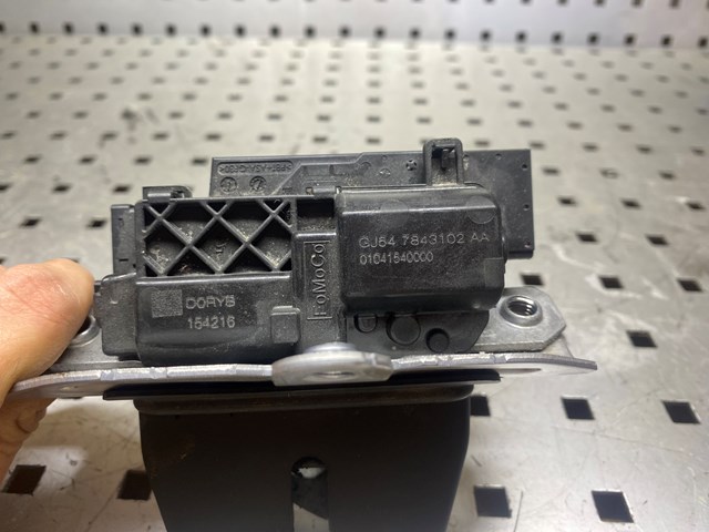 Fecho de tampa de porta-malas (de 3ª/5ª porta traseira) Ford GJ547843102AA