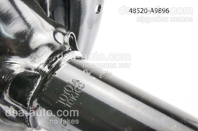 Amortecedor dianteiro esquerdo 48520A9896 Toyota