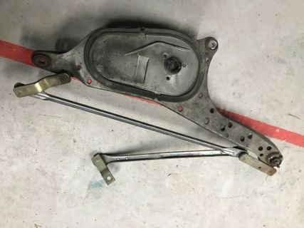 Trapézio de limpador pára-brisas Renault Laguna preço, a partir de 64,73 USD
