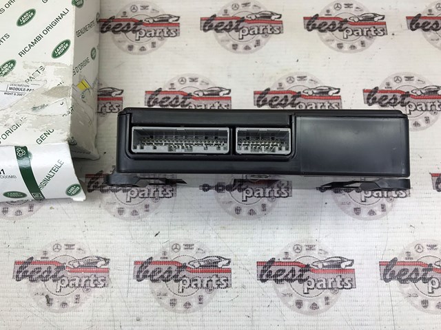 LR071651 Land Rover 