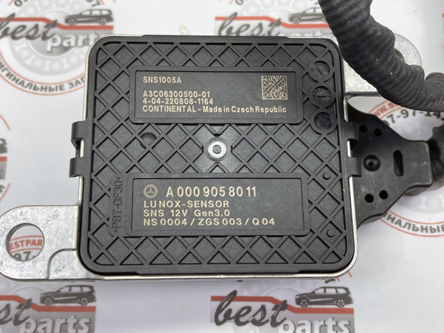 Sensor dianteiro de óxidos de nitrogênio NOX 000905801187 Mercedes