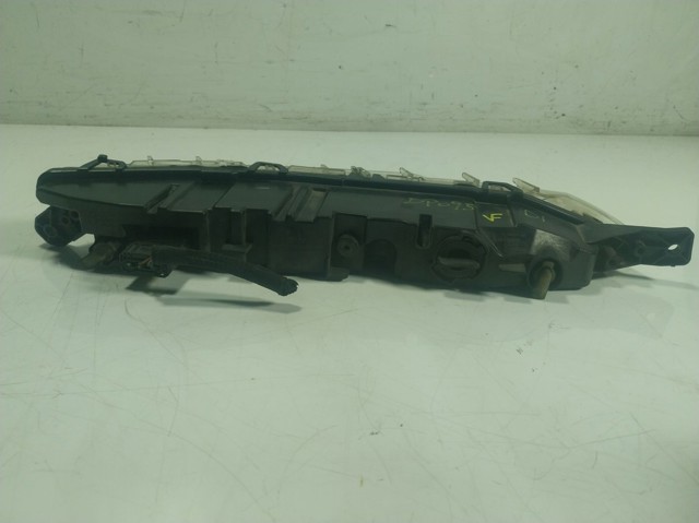 9822653980 Peugeot/Citroen Luzes máximas esquerdas