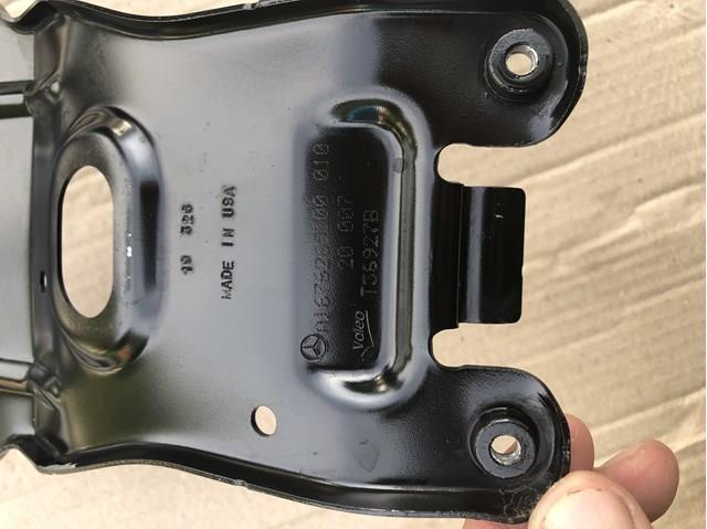 Suporte do radiador vertical (painel de montagem de fixação das luzes) Mercedes A1676265300 preço, a partir de 51,93 USD