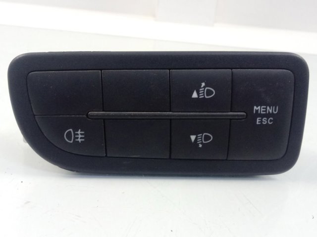  B569 Peugeot/Citroen