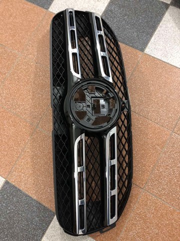 Grelha do radiador Mercedes A1678855704