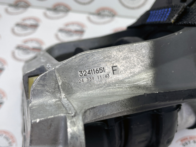 Coxim (suporte) direito de motor Volvo 32411651 preço, a partir de 116,99 USD