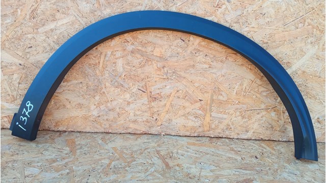 Compre 938296UA0A Nissan/Infiniti Expansor esquerdo (placa sobreposta) de arco do pára-lama traseiro