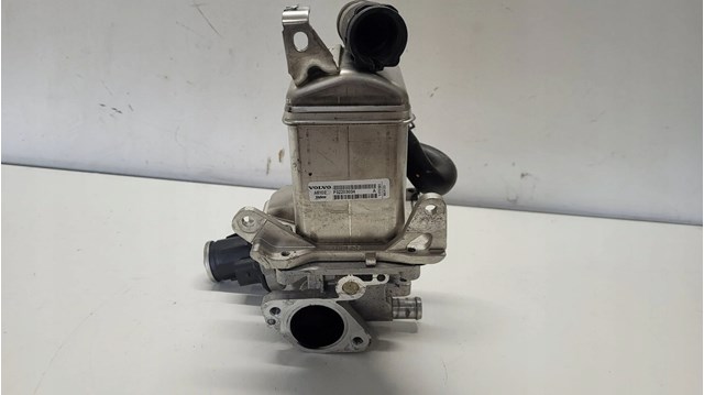 Radiador do sistema EGR de recirculação dos gases de escape Volvo 32203034 preço, a partir de 384,04 USD