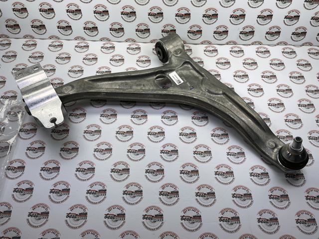 A2473305600 Mercedes Braço oscilante inferior direito de suspensão dianteira