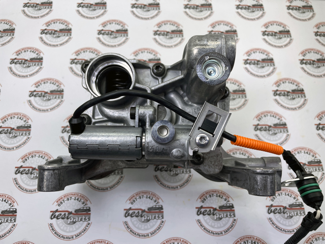 Compre 32388686 Volvo Bomba de óleo
