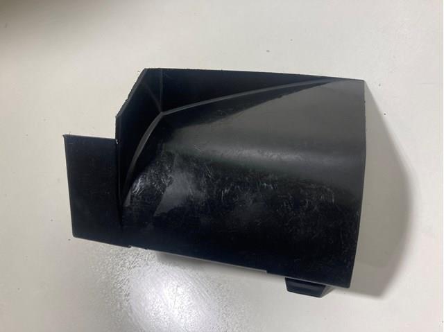 Conduto de ar (defletor) direito do radiador BP4K56251 Mazda