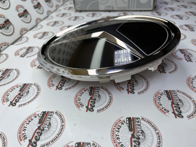 Compre A0008881300 Mercedes Emblema de grelha do radiador
