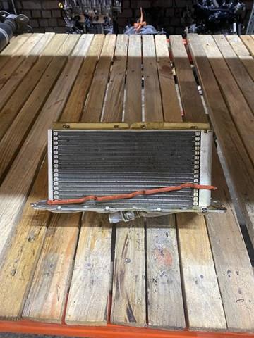 Radiador de intercooler Ford DS7G9L440BE preço, a partir de 247,01 USD