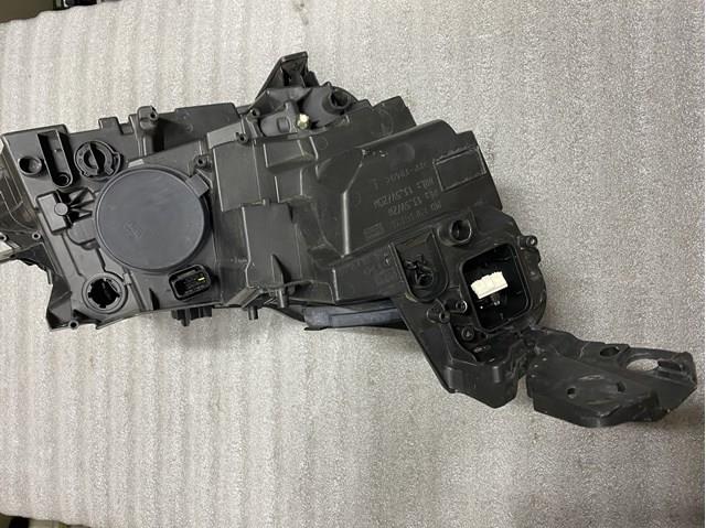 Luz esquerda Peugeot/Citroen 9810478180