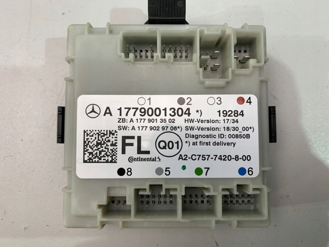 Compre A1779001304 Mercedes 