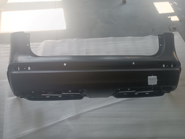Pára-choque traseiro Nissan/Infiniti 85022HV31H preço, a partir de 595,90 USD