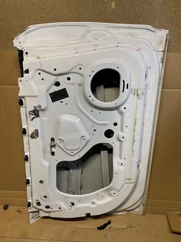  Porta dianteira esquerda Tesla Model S liftback (5YJS) (2016 - 2026) 