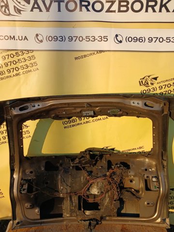 Porta traseira (3ª/5ª porta-malas (tampa de alcapão) Land Rover LR061391
