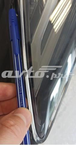 KB8N51041E Mazda Luz esquerda