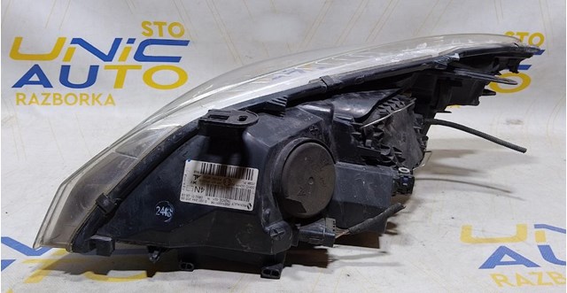 Luz direita Renault (RVI) 260100017R