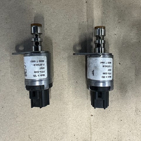 PYFA12360 Mazda Válvula eletromagnética de posição (de fases) da árvore distribuidora