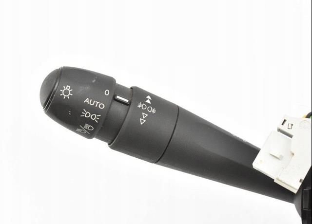 Compre Comutador instalado na coluna da direção, montado Citroen C4 