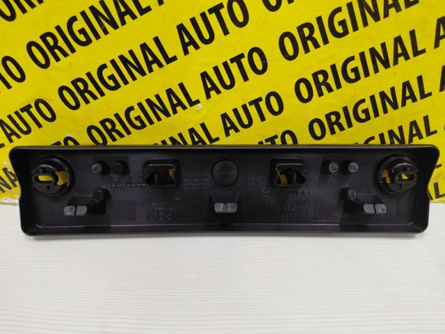 Painel de fixação de matrícula dianteira Mazda KB9M50171 preço, a partir de 37,91 USD