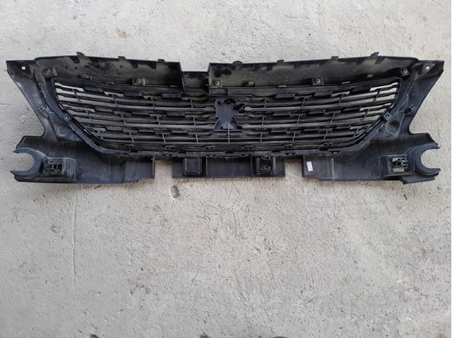 9816027280 Peugeot/Citroen Grelha do radiador